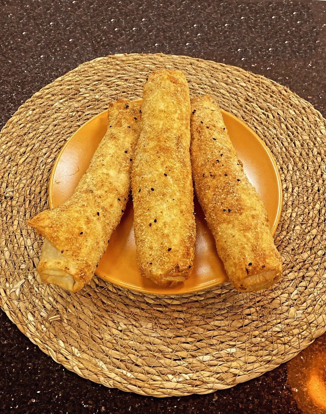 Avcı Böreği (Sosis Kaşarlı / Patatesli / Patlıcanlı)